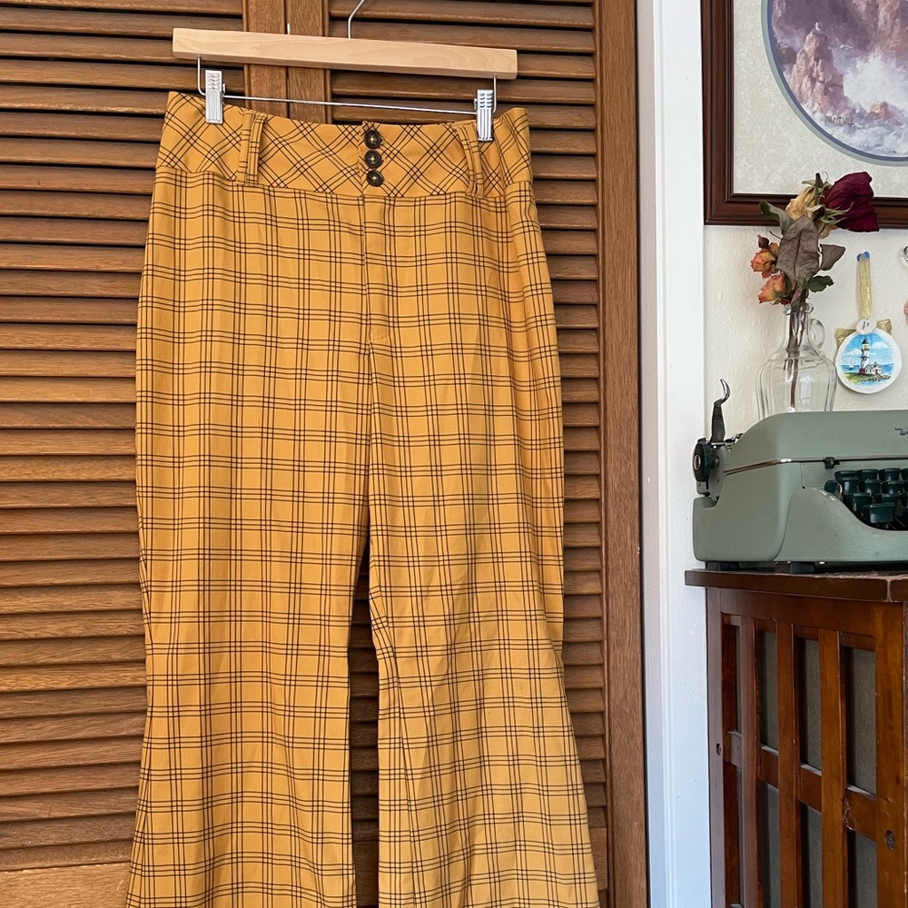✨ Yellow Plaid Flare Pants ✨